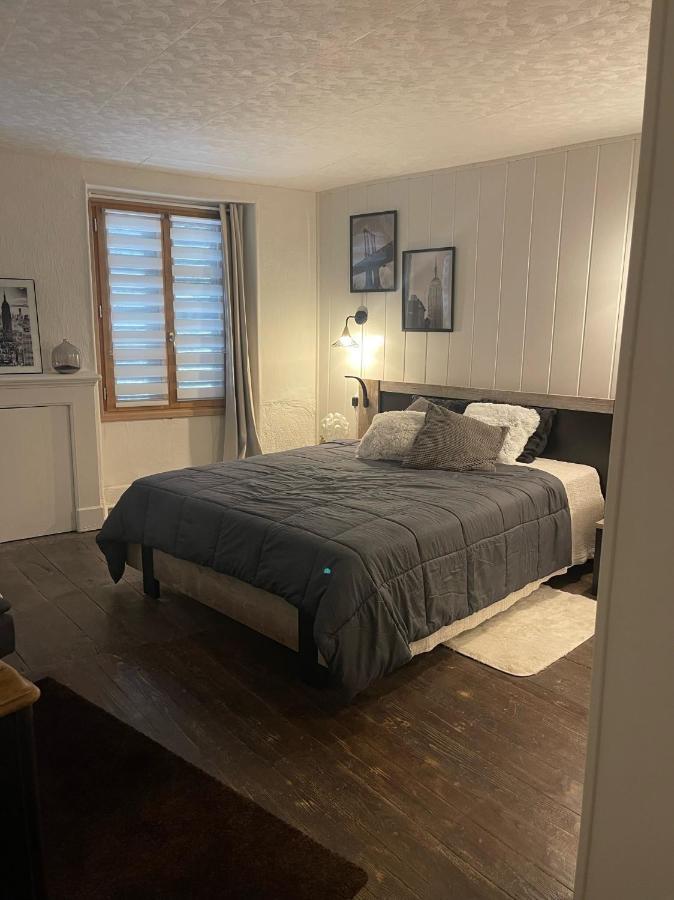Poppy Appartement De Charme A 2 Min Centre-Ville フィジャック エクステリア 写真