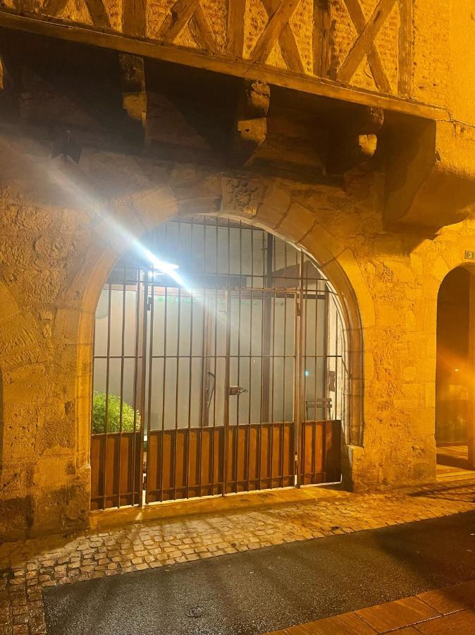 Poppy Appartement De Charme A 2 Min Centre-Ville フィジャック エクステリア 写真