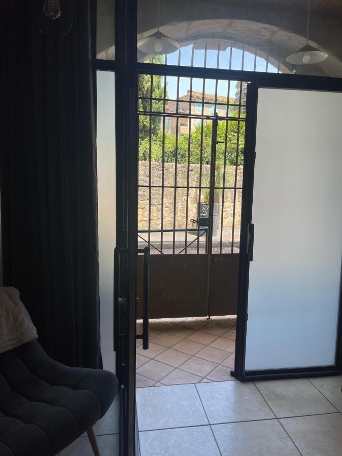 Poppy Appartement De Charme A 2 Min Centre-Ville フィジャック エクステリア 写真