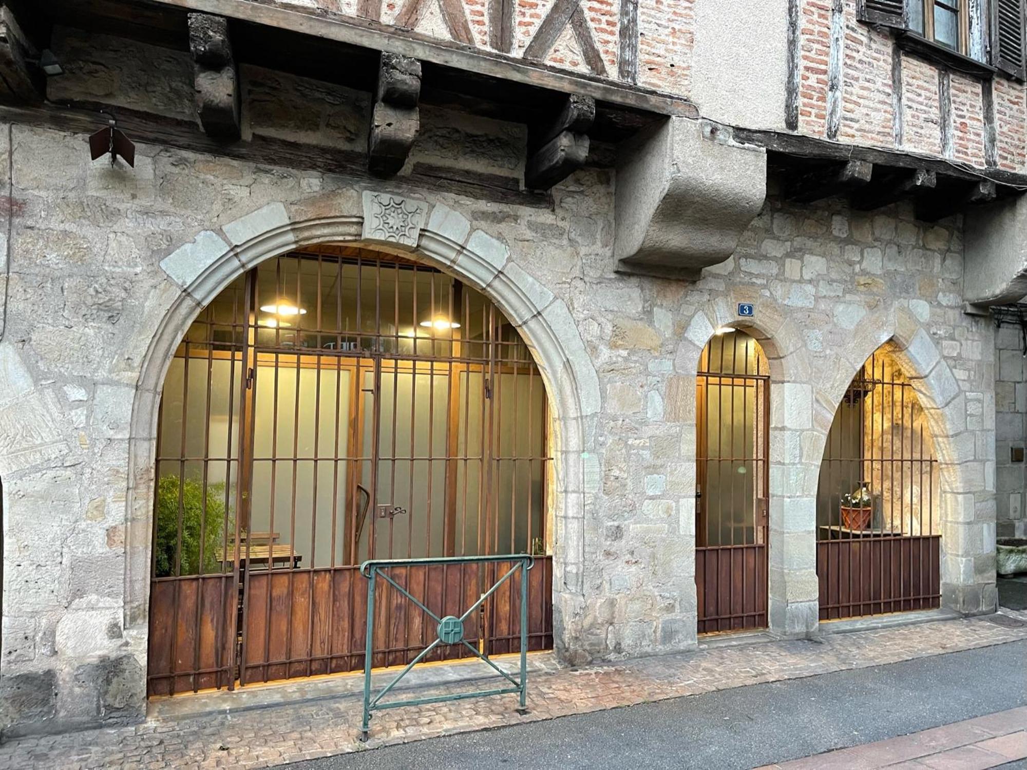 Poppy Appartement De Charme A 2 Min Centre-Ville フィジャック エクステリア 写真