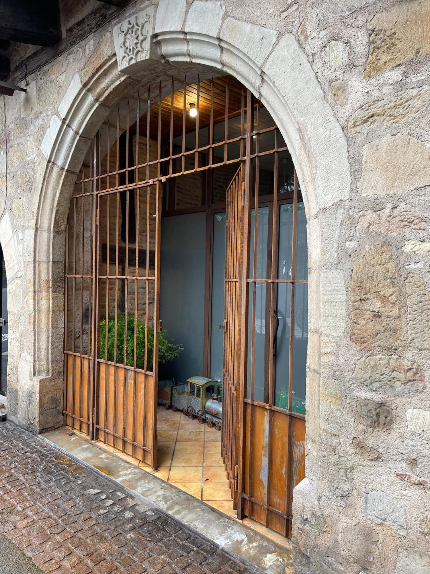 Poppy Appartement De Charme A 2 Min Centre-Ville フィジャック エクステリア 写真